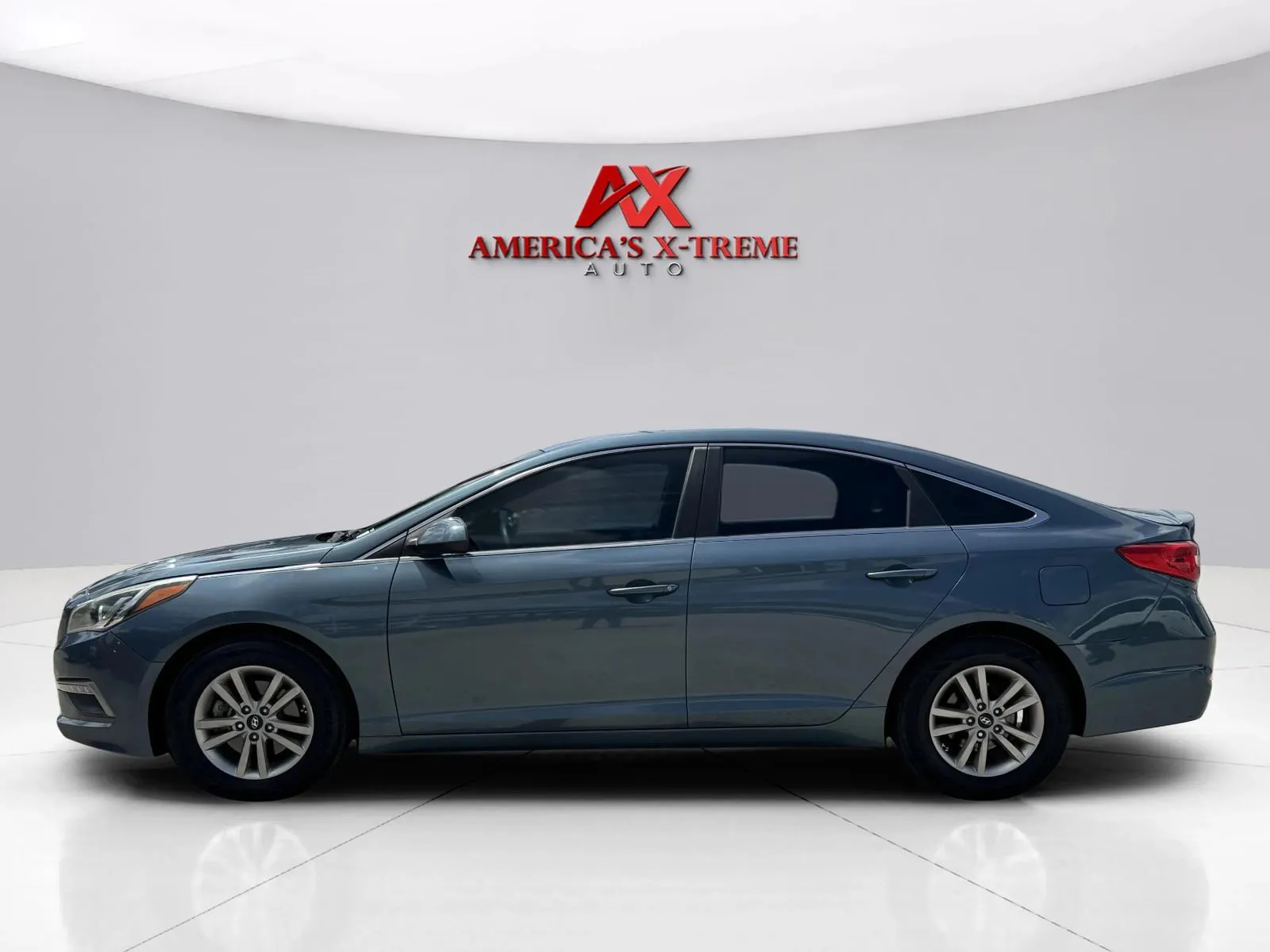 Photos of 2015 Hyundai Sonata 2.4L SE for sale in Houston, TX at America's Xtreme Auto Sales & Auto Repair | Luxury Used Cars & Trucks Dealership