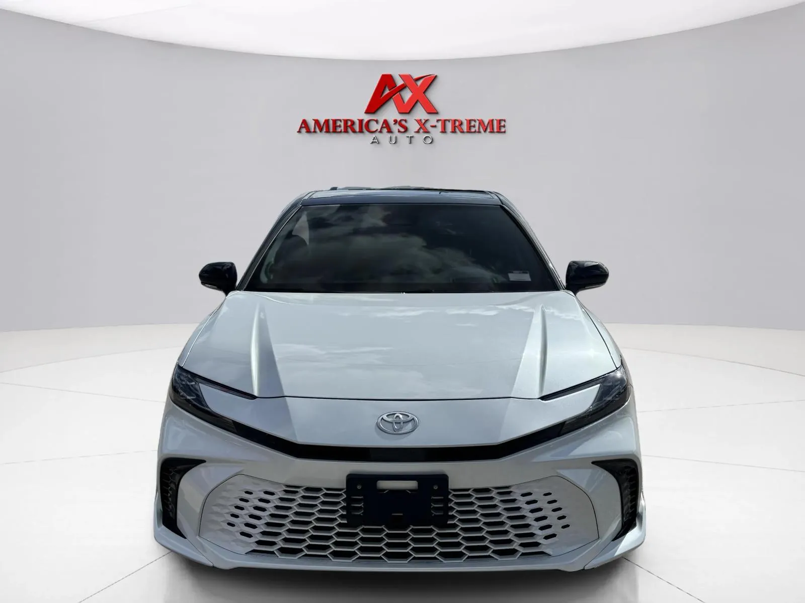 Toyota Camry photo 9