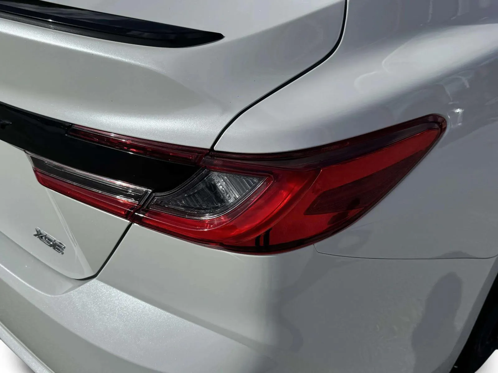 Toyota Camry photo 15