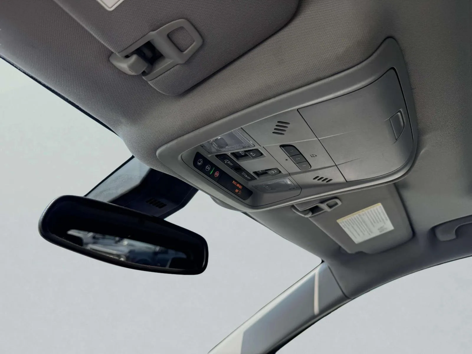 GMC Terrain photo 35