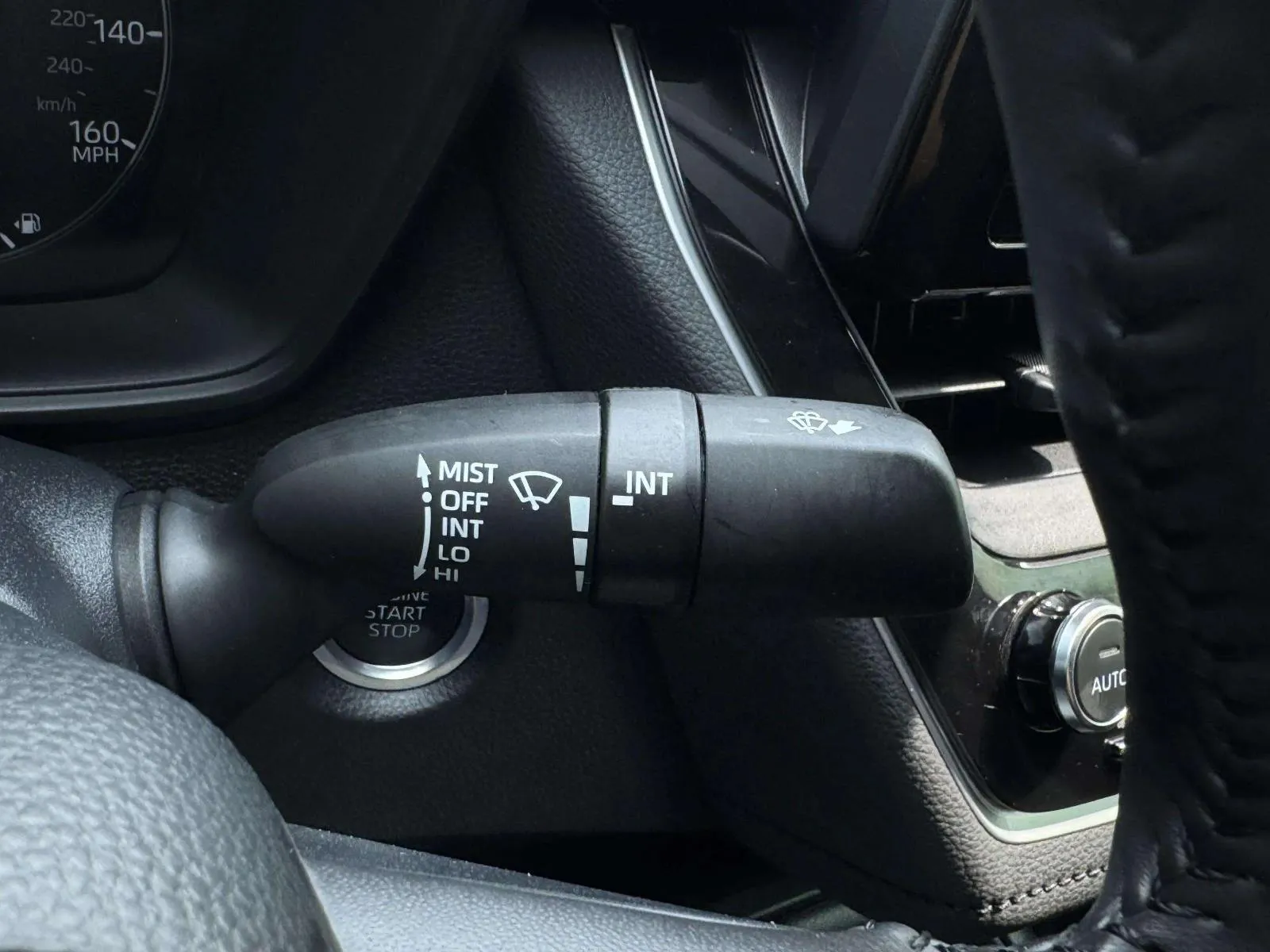 Toyota Corolla photo 26