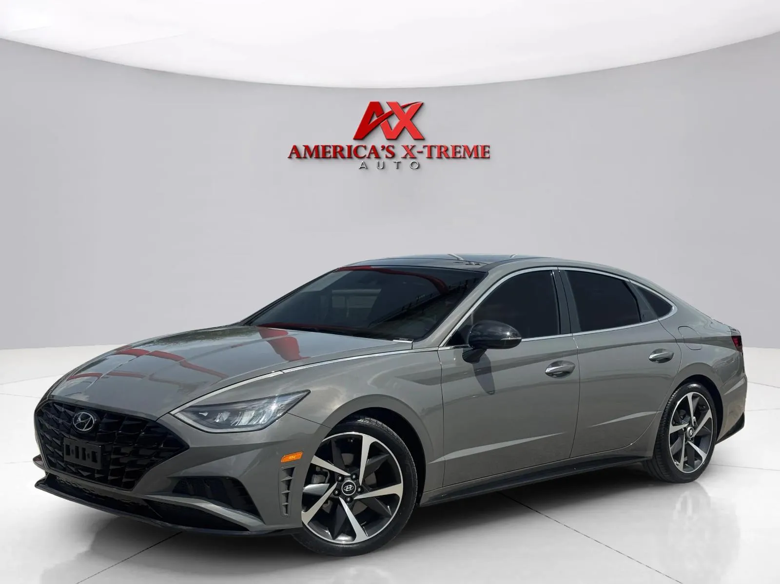 Gray 2022 Hyundai Sonata SEL Plus for sale in Houston, TX