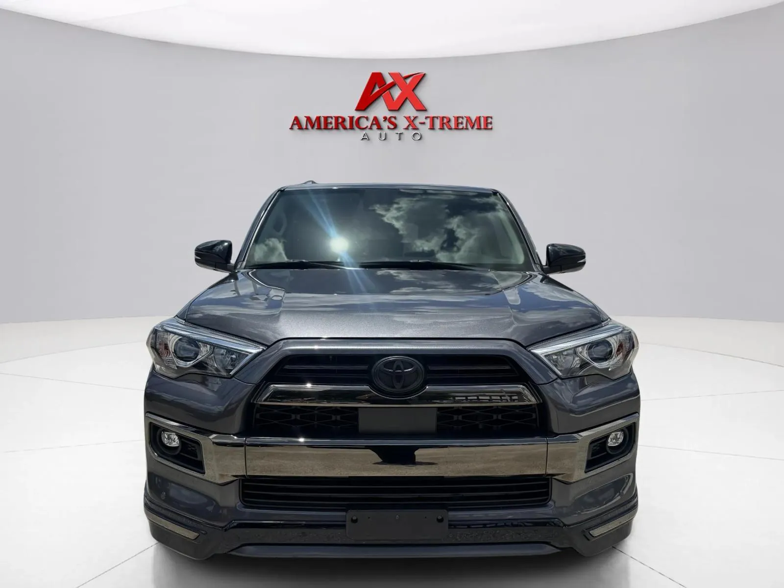 Toyota 4Runner photo 9