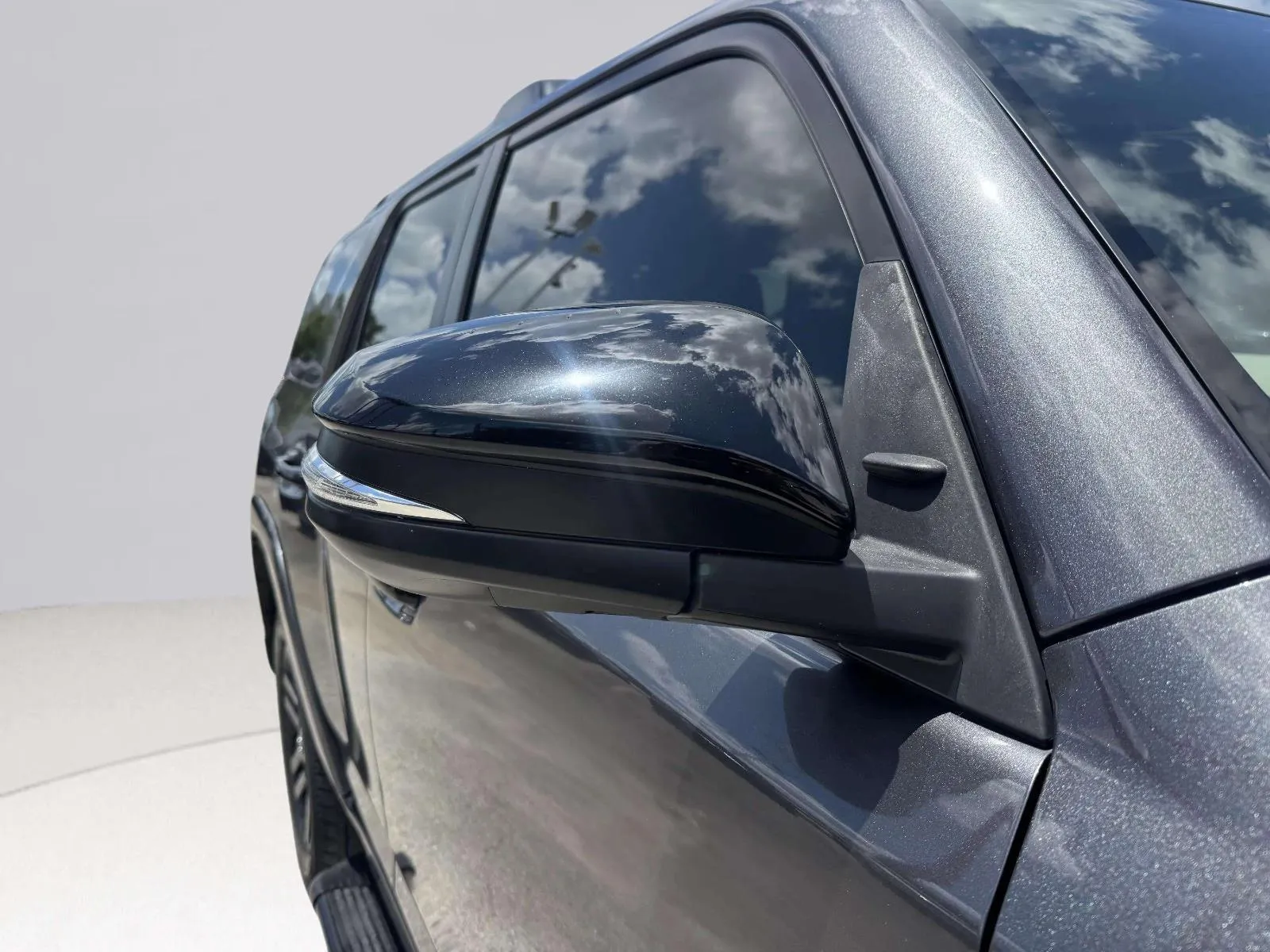 Toyota 4Runner photo 10