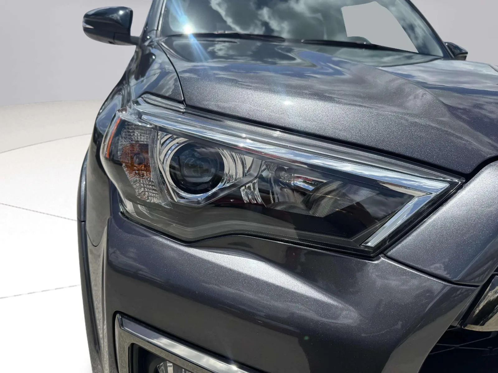 Toyota 4Runner photo 11