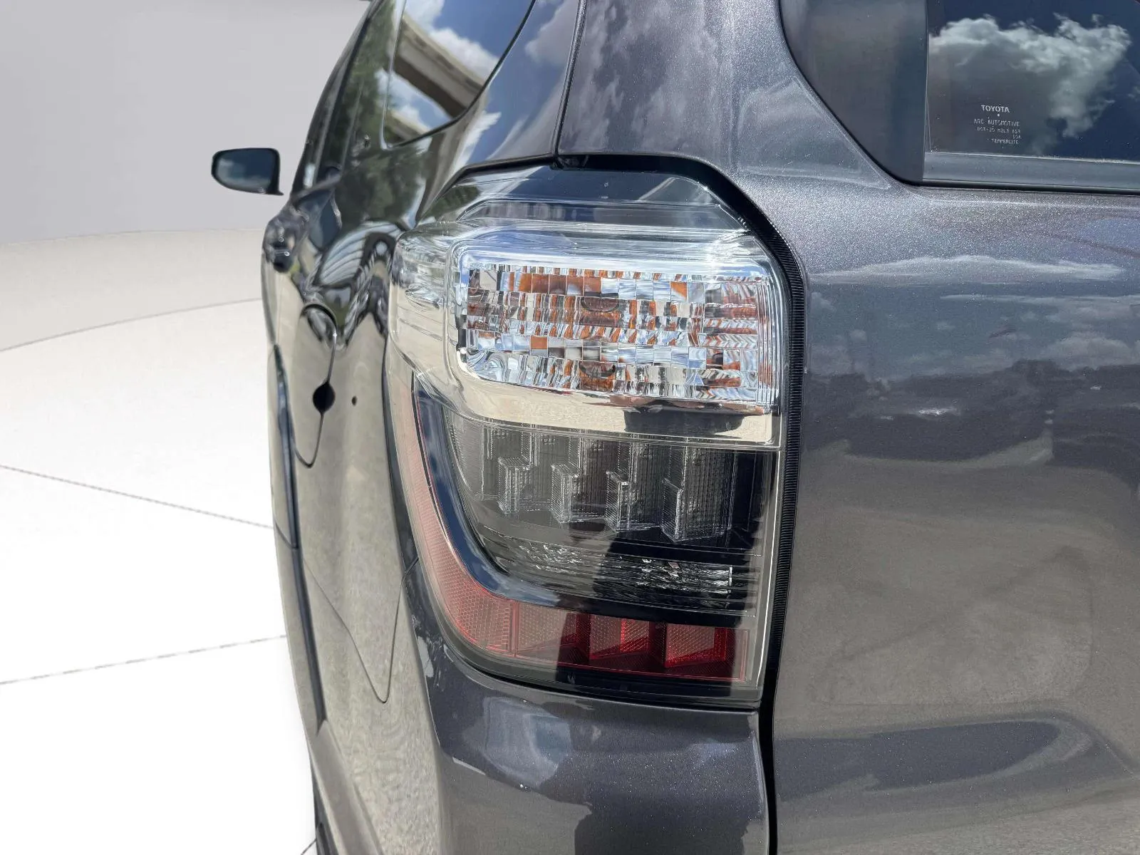 Toyota 4Runner photo 15