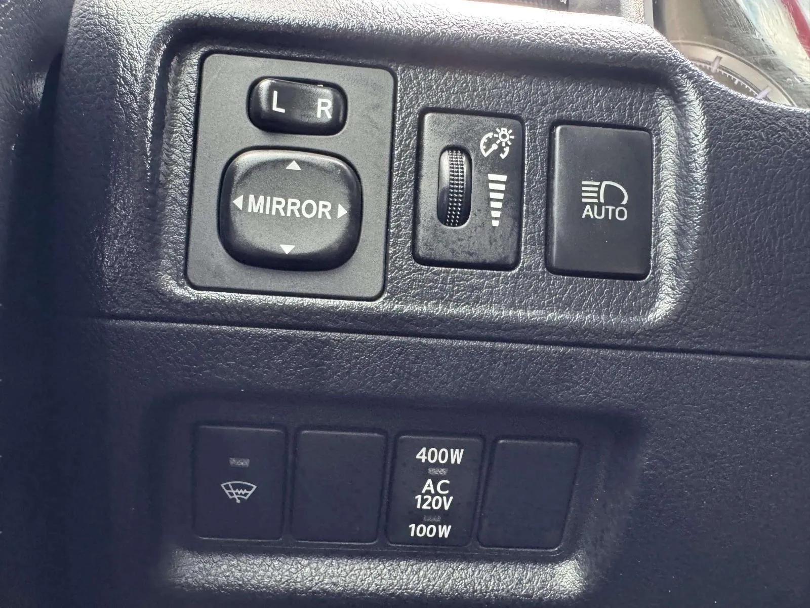Toyota 4Runner photo 26