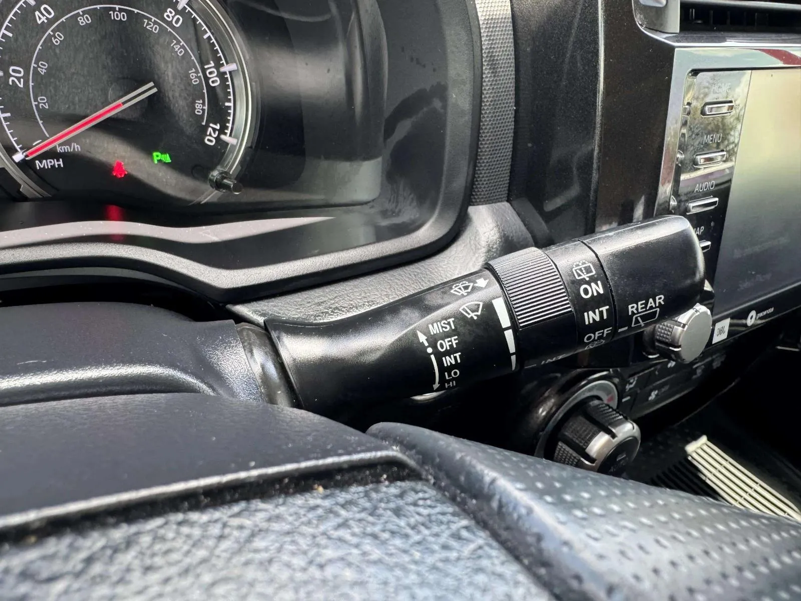 Toyota 4Runner photo 29