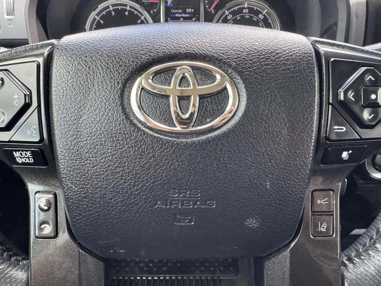 Toyota 4Runner photo 31