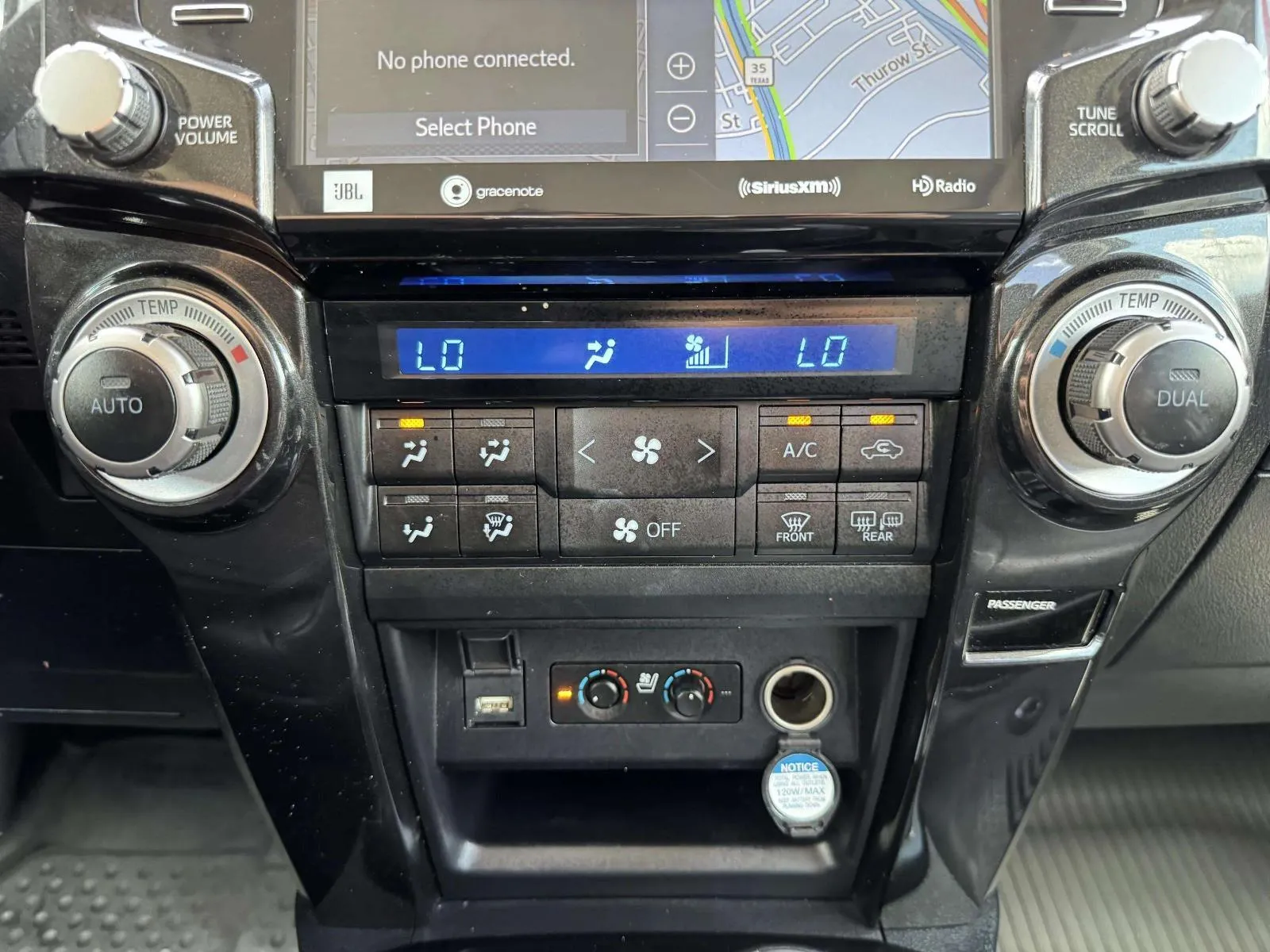 Toyota 4Runner photo 36