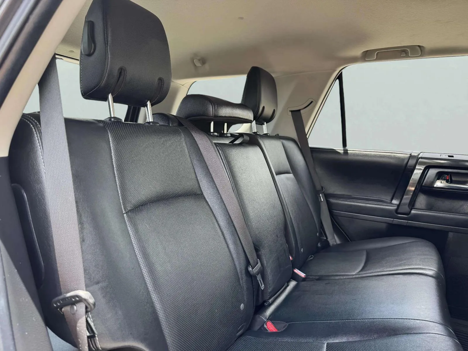Toyota 4Runner photo 51