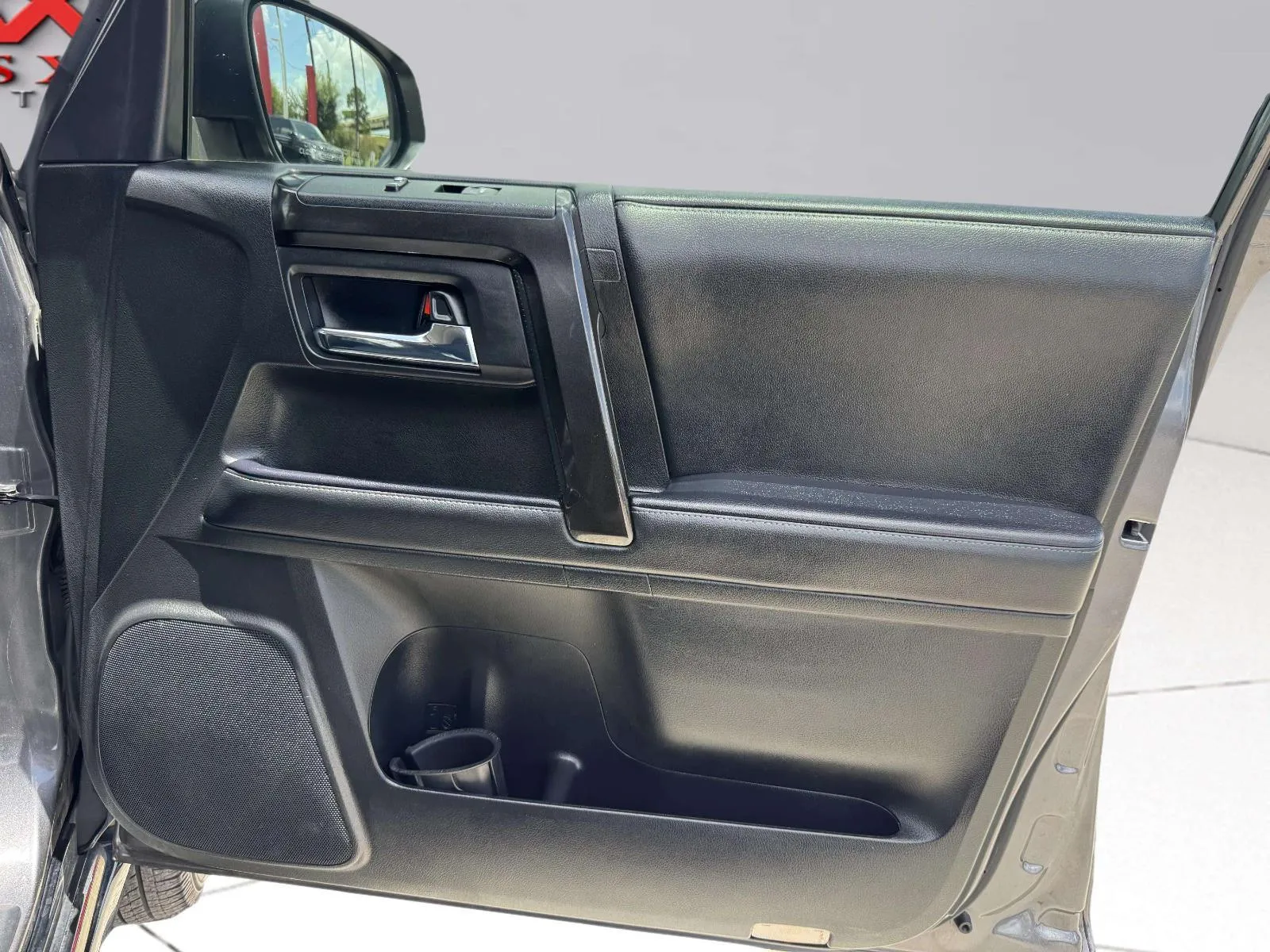 Toyota 4Runner photo 54