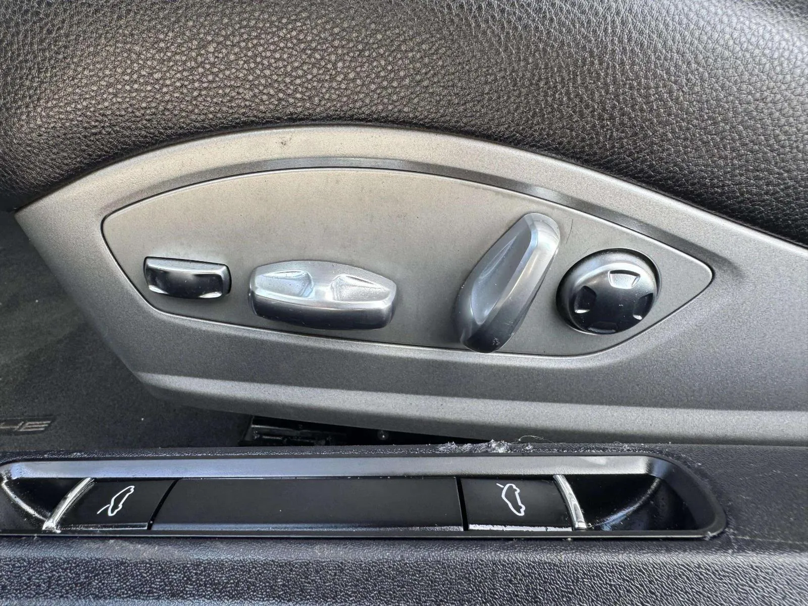 2018 Porsche 718 21