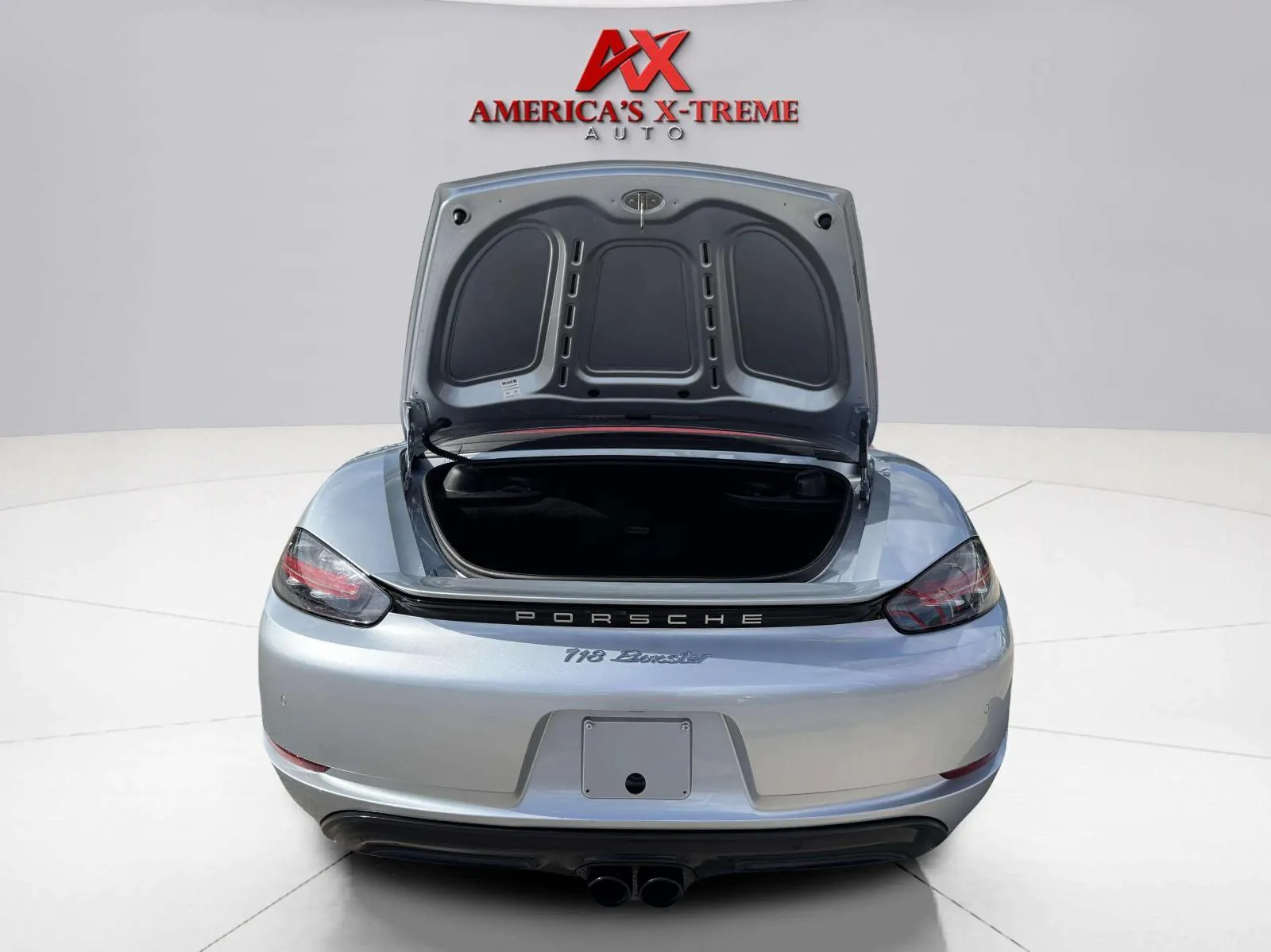 2018 Porsche 718 45