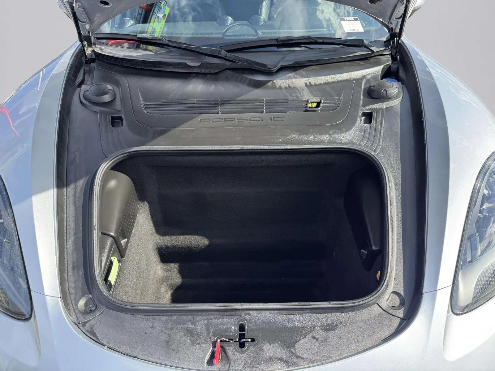 2018 Porsche 718 48
