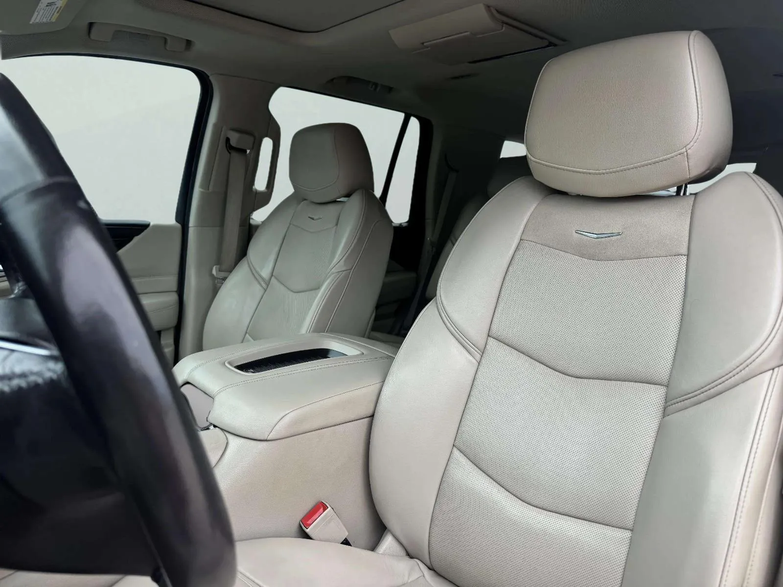 Cadillac Escalade photo 20