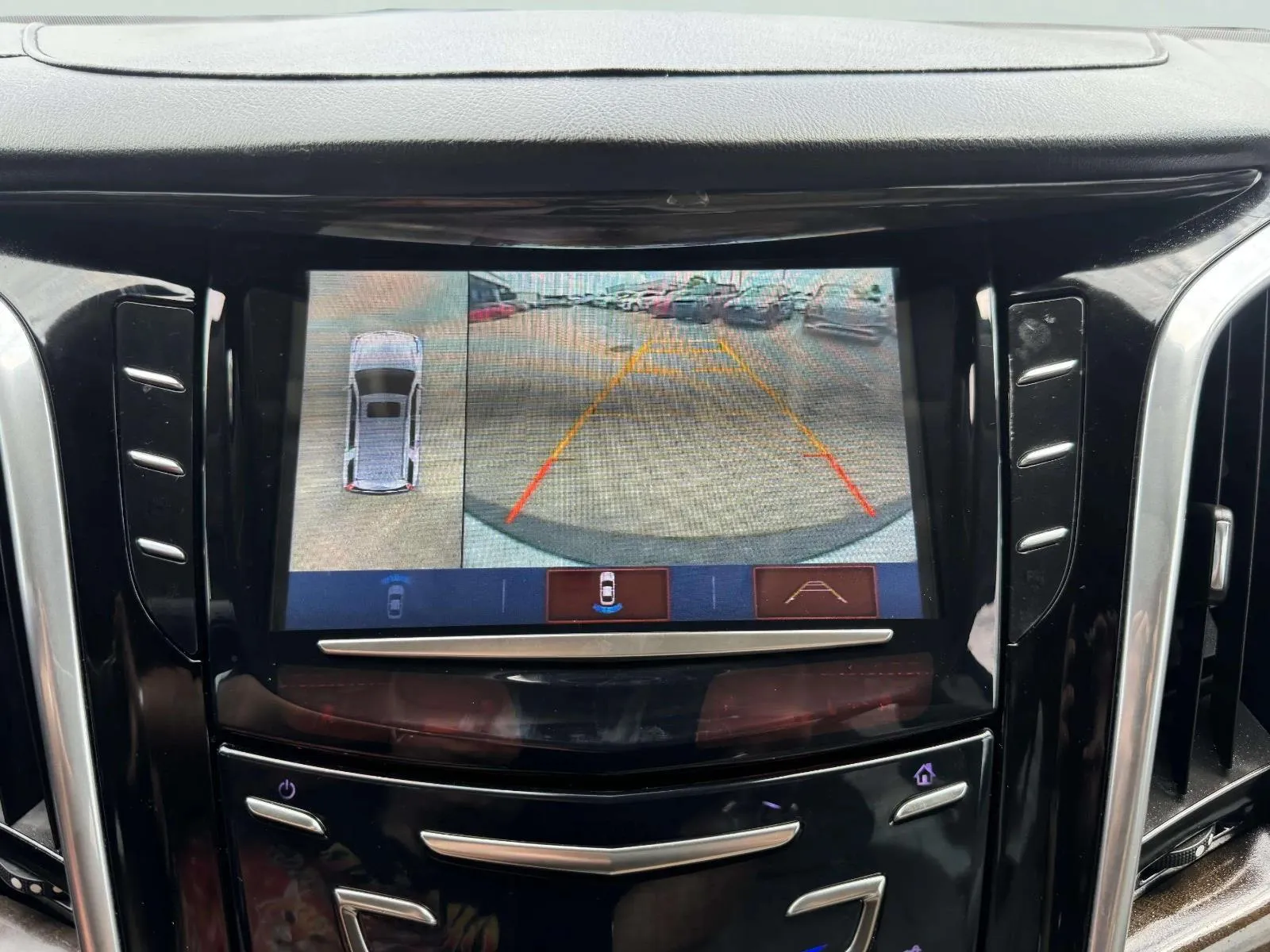 Cadillac Escalade photo 32