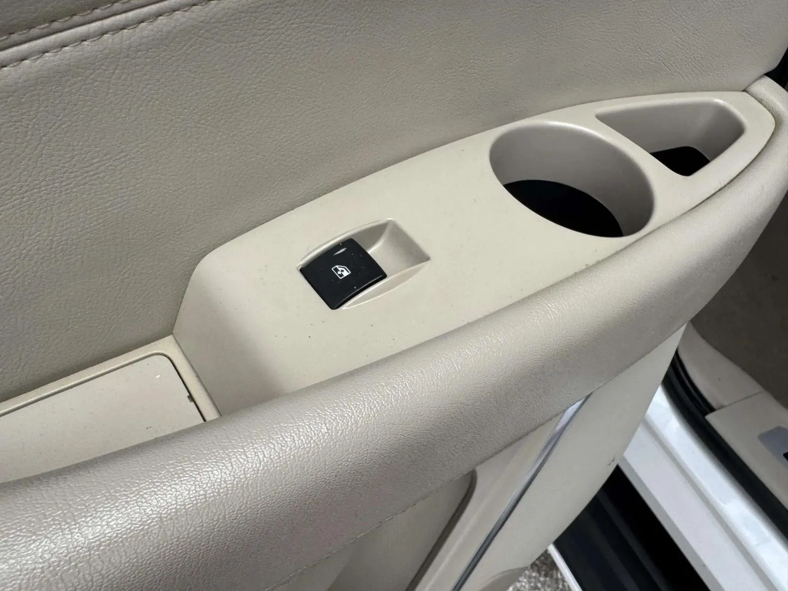 Cadillac Escalade photo 38