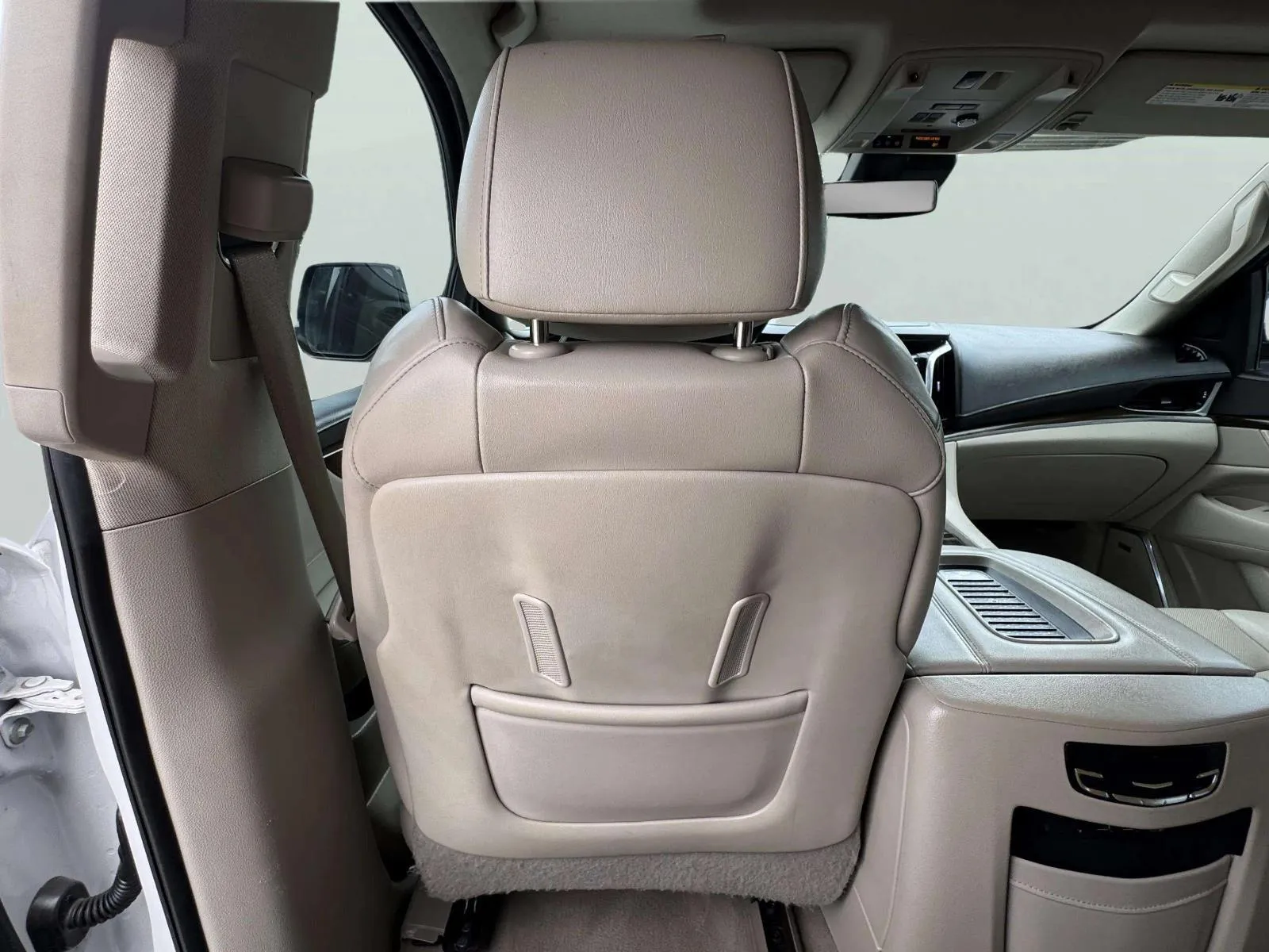 Cadillac Escalade photo 42