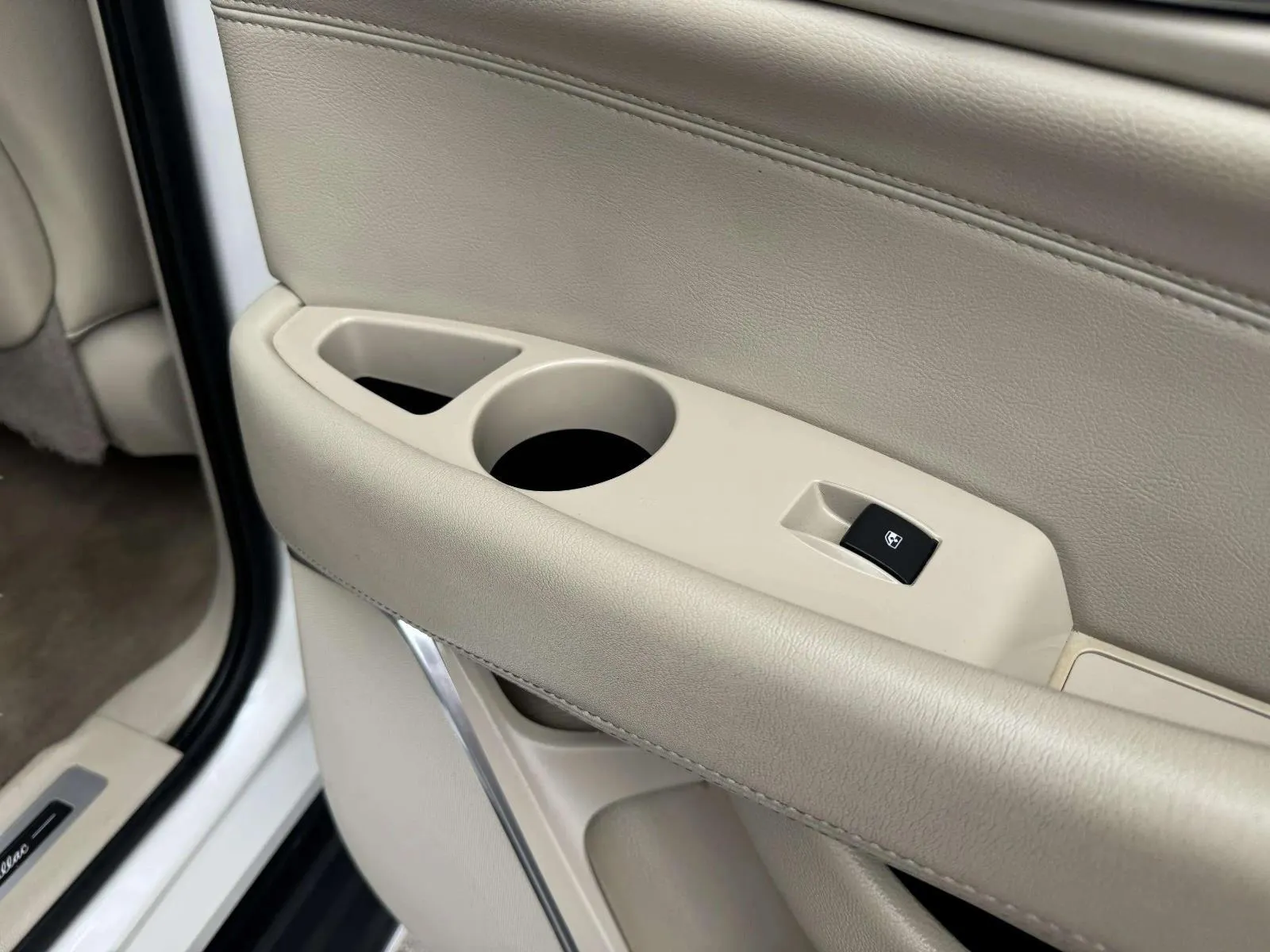 Cadillac Escalade photo 45
