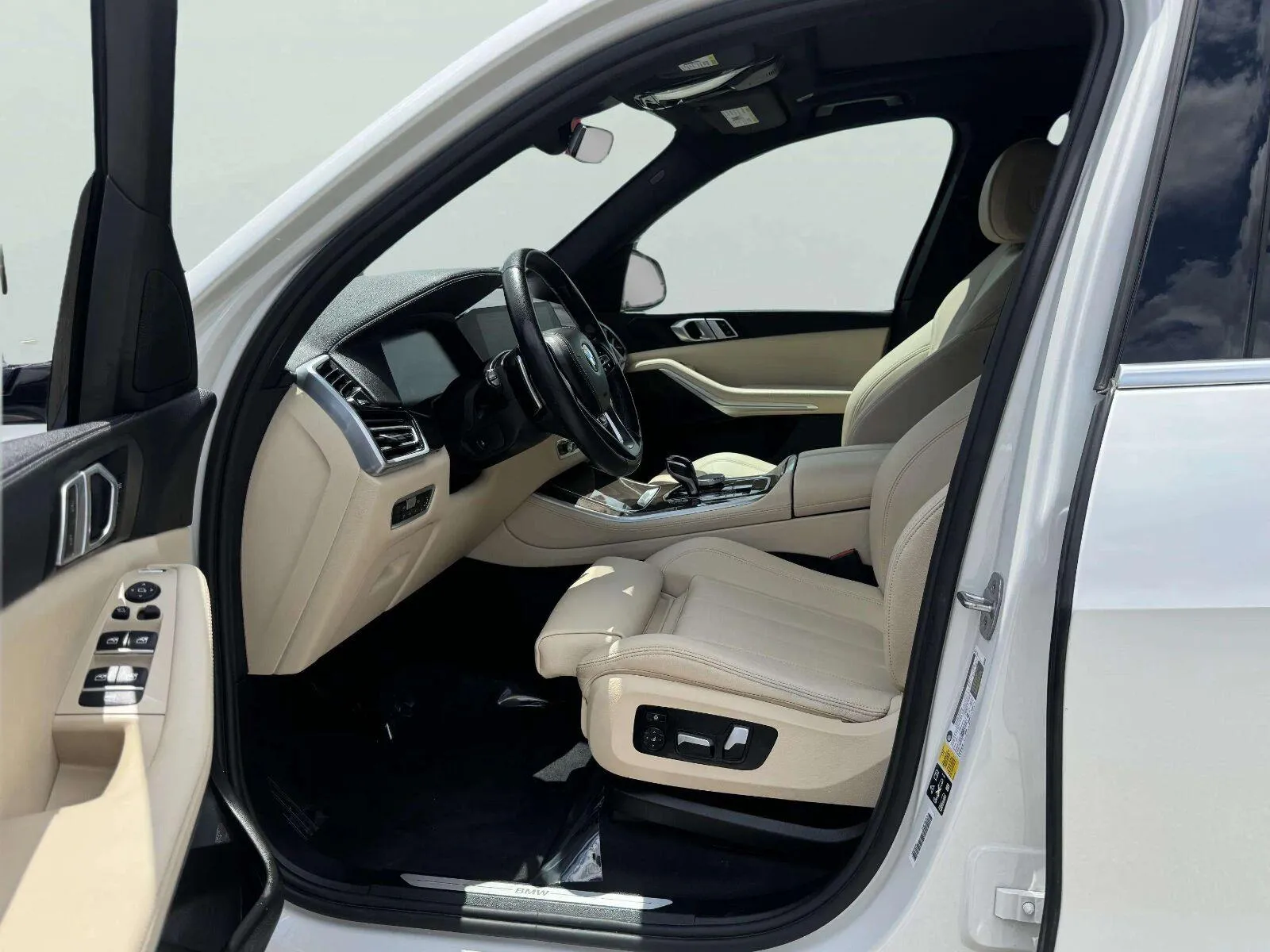 BMW X5 photo 25