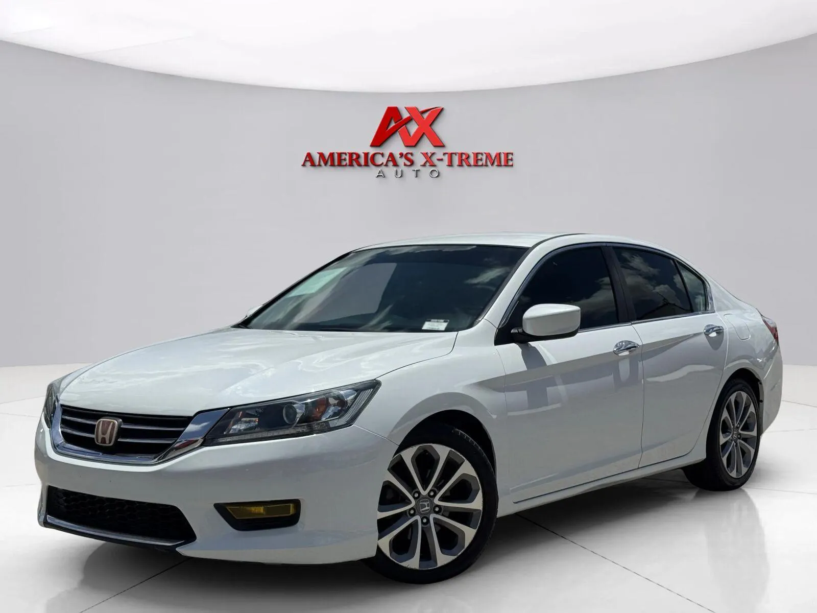 White 2013 Honda Accord Sdn Sport for sale in Houston, TX
