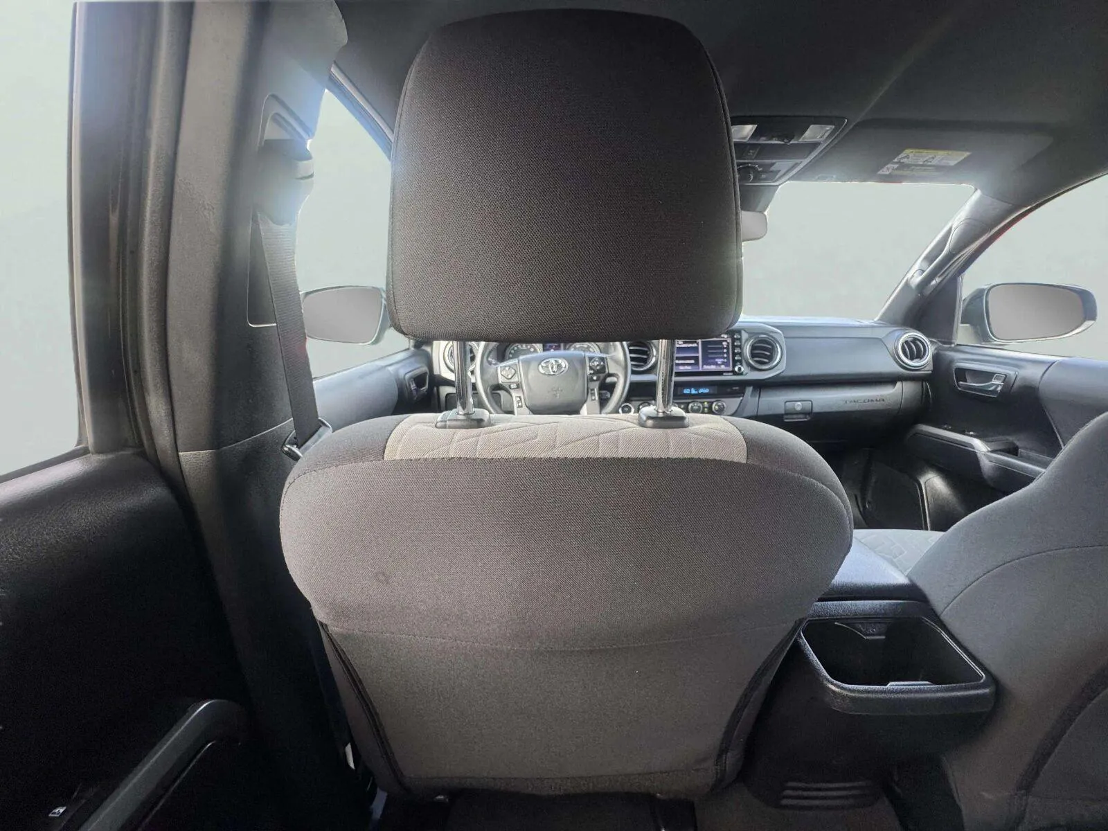 Toyota Tacoma photo 44