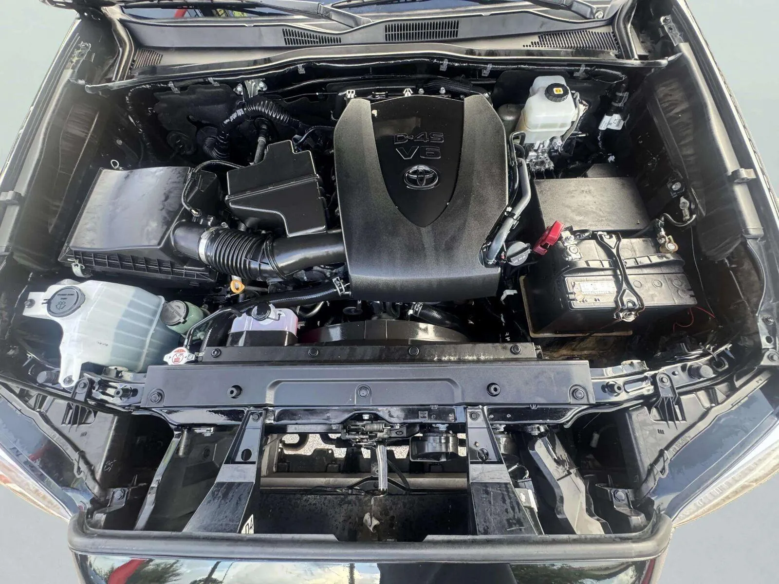 Toyota Tacoma photo 72