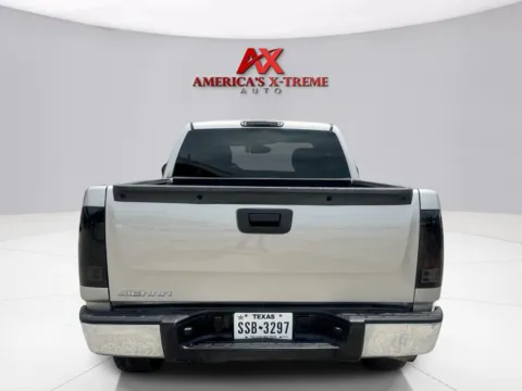 More photos of 2009 GMC Sierra 1500 SL at America's Xtreme Auto Sales & Auto Repair | Luxury Used Cars & Trucks Dealership, TX