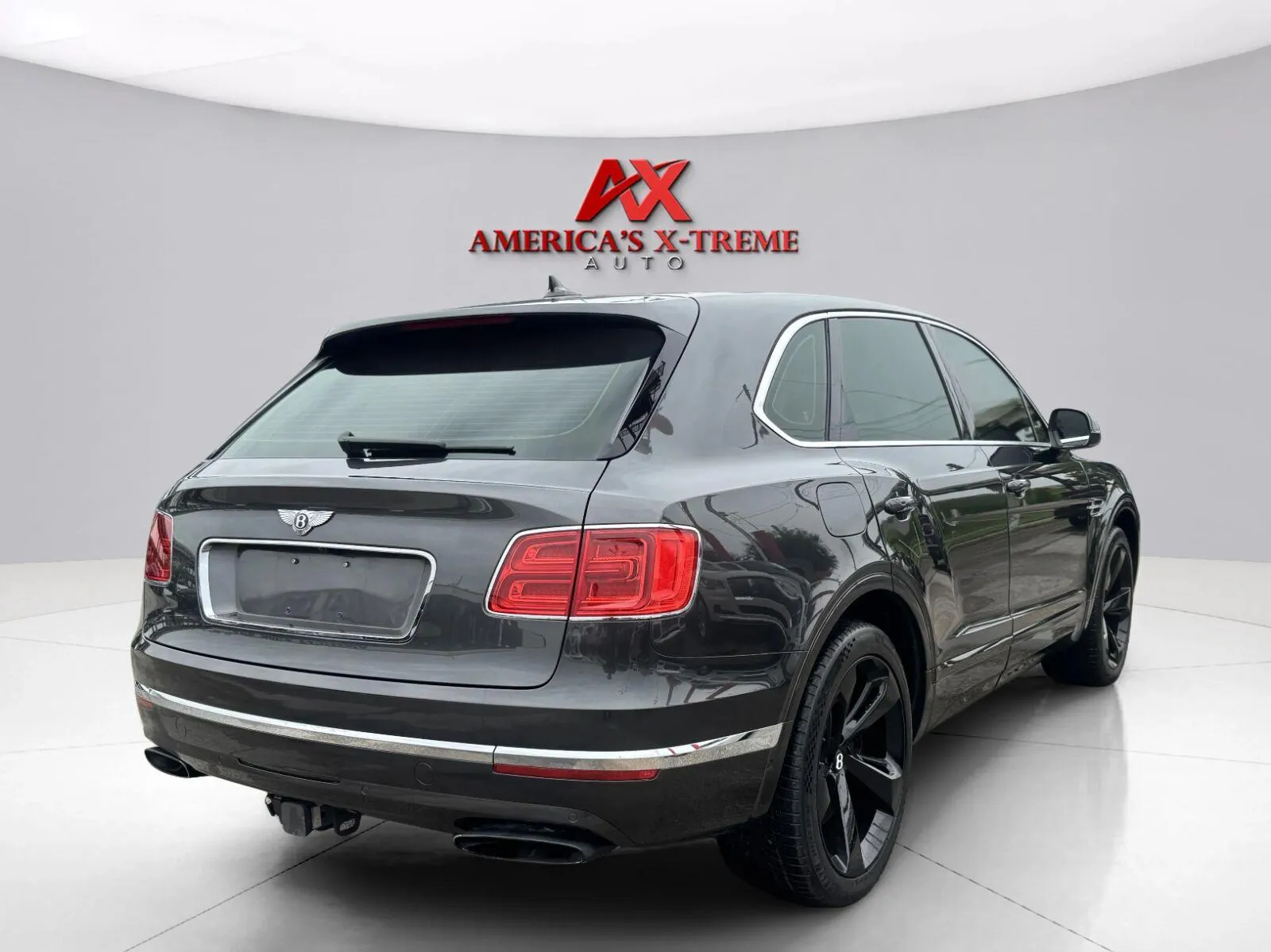 More photos of 2018 Bentley Bentayga W12 Signature at America's Xtreme Auto Sales & Auto Repair | Luxury Used Cars & Trucks Dealership, TX