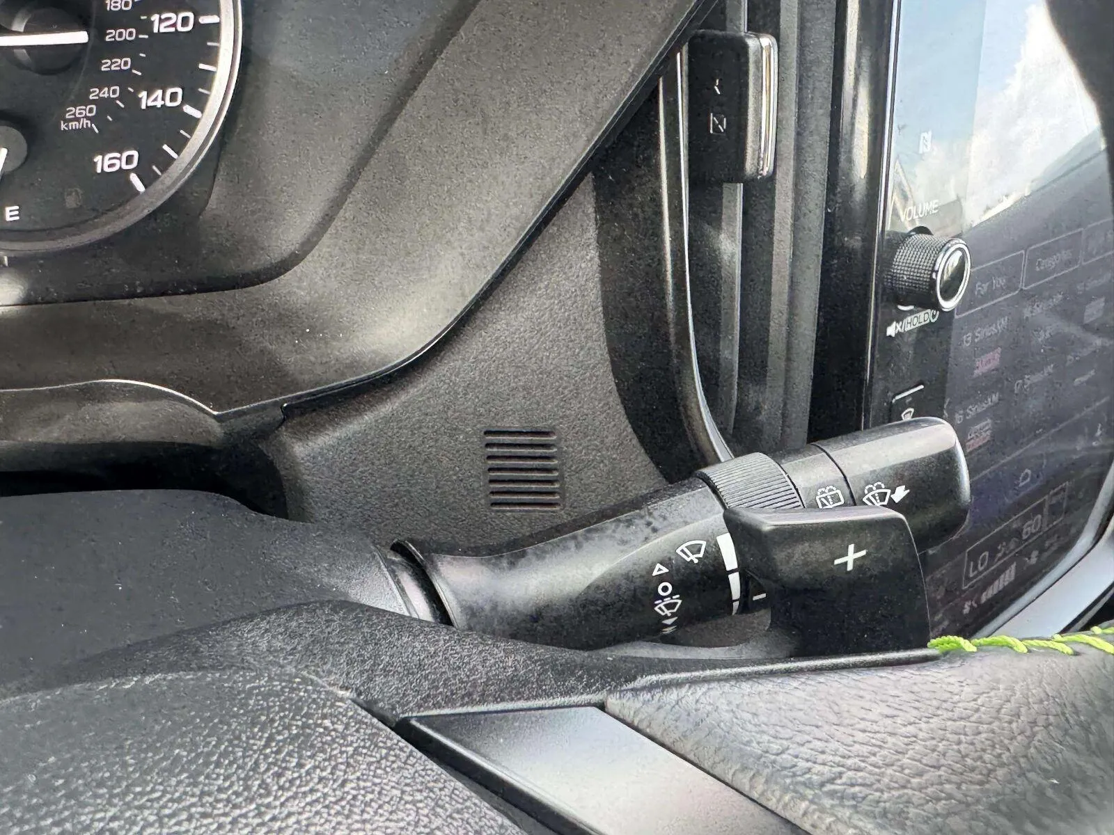 Subaru Ascent photo 29