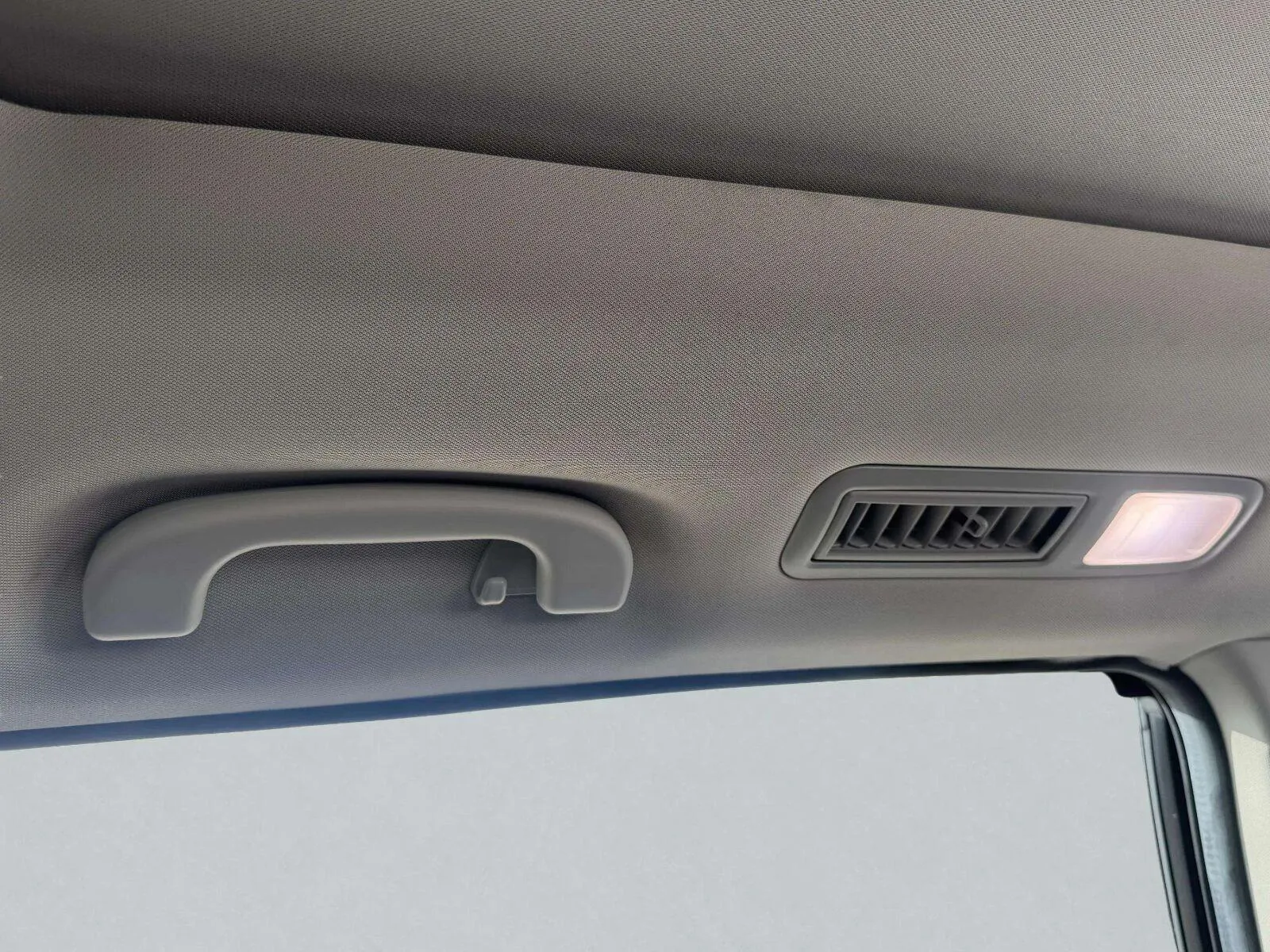 Subaru Ascent photo 48