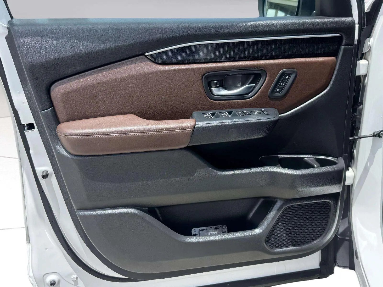 Honda Pilot photo 18
