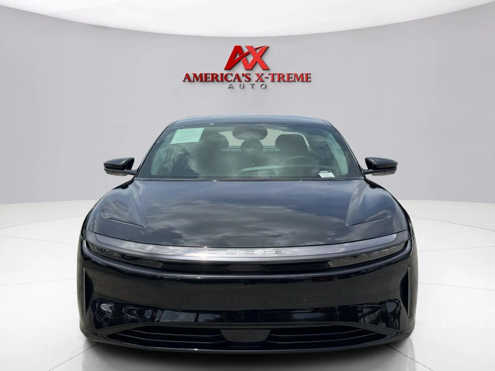 Lucid Air photo 9
