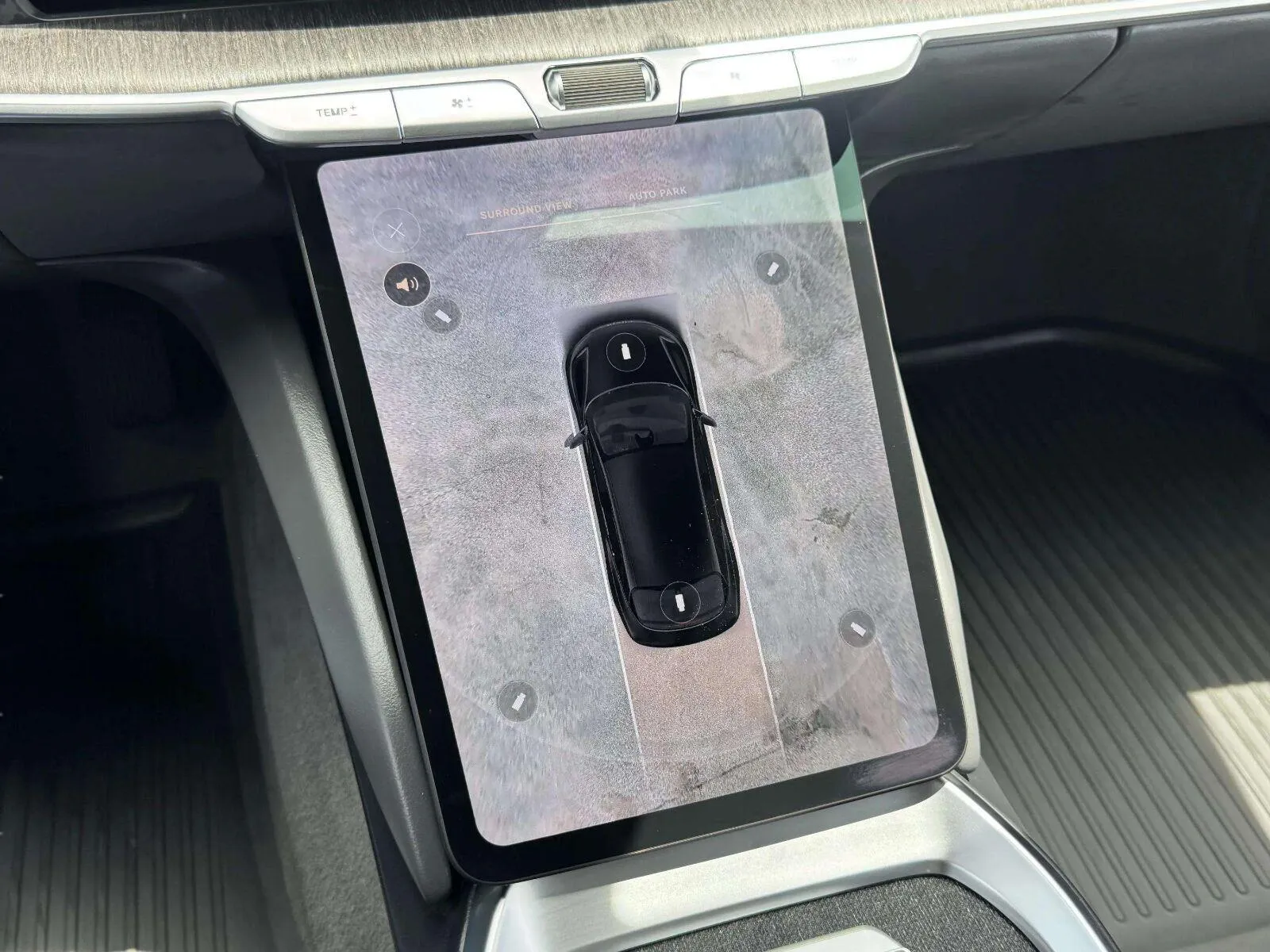 Lucid Air photo 37