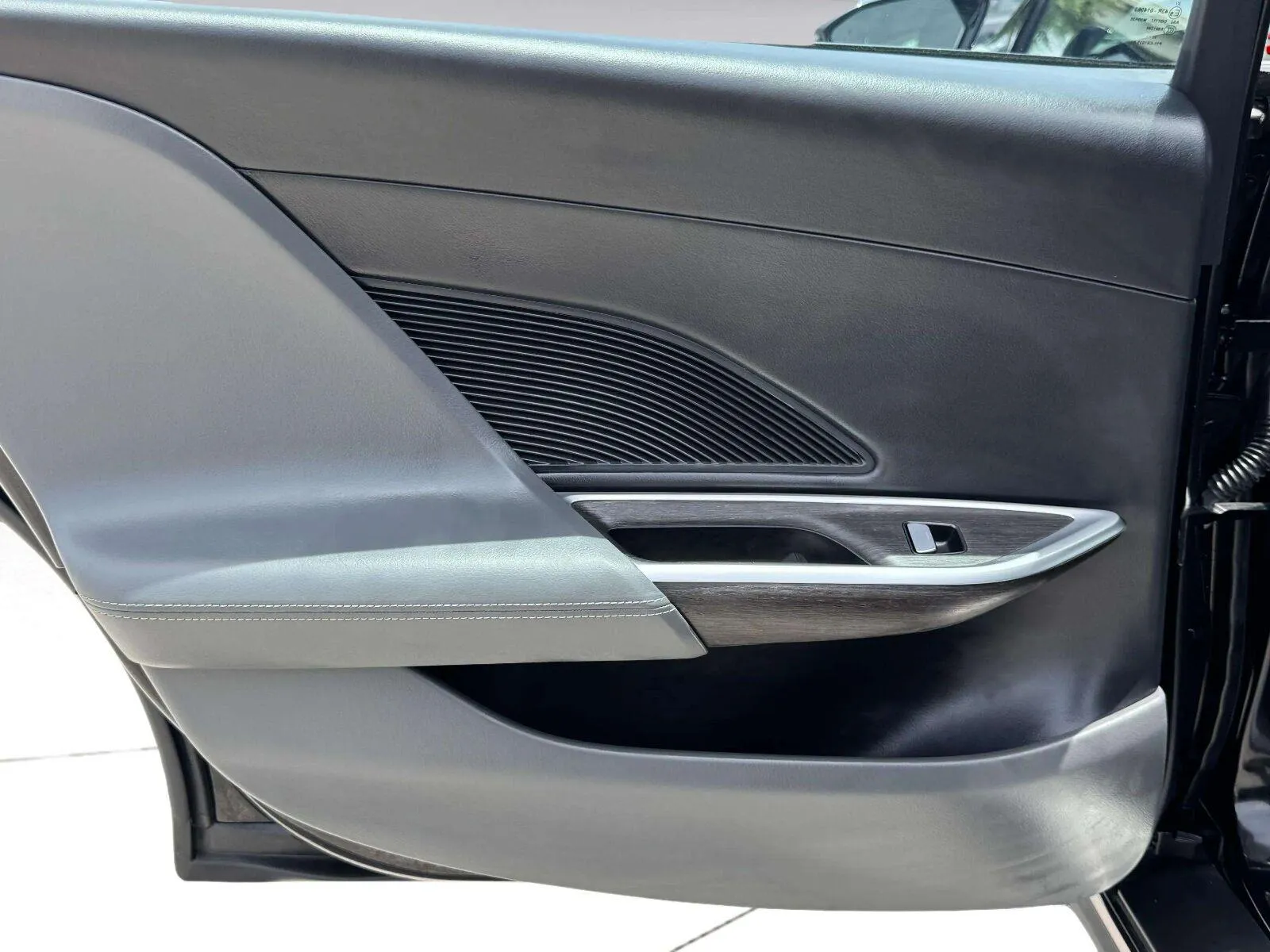 Lucid Air photo 43