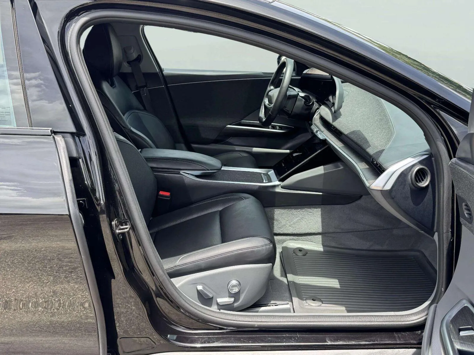 Lucid Air photo 59