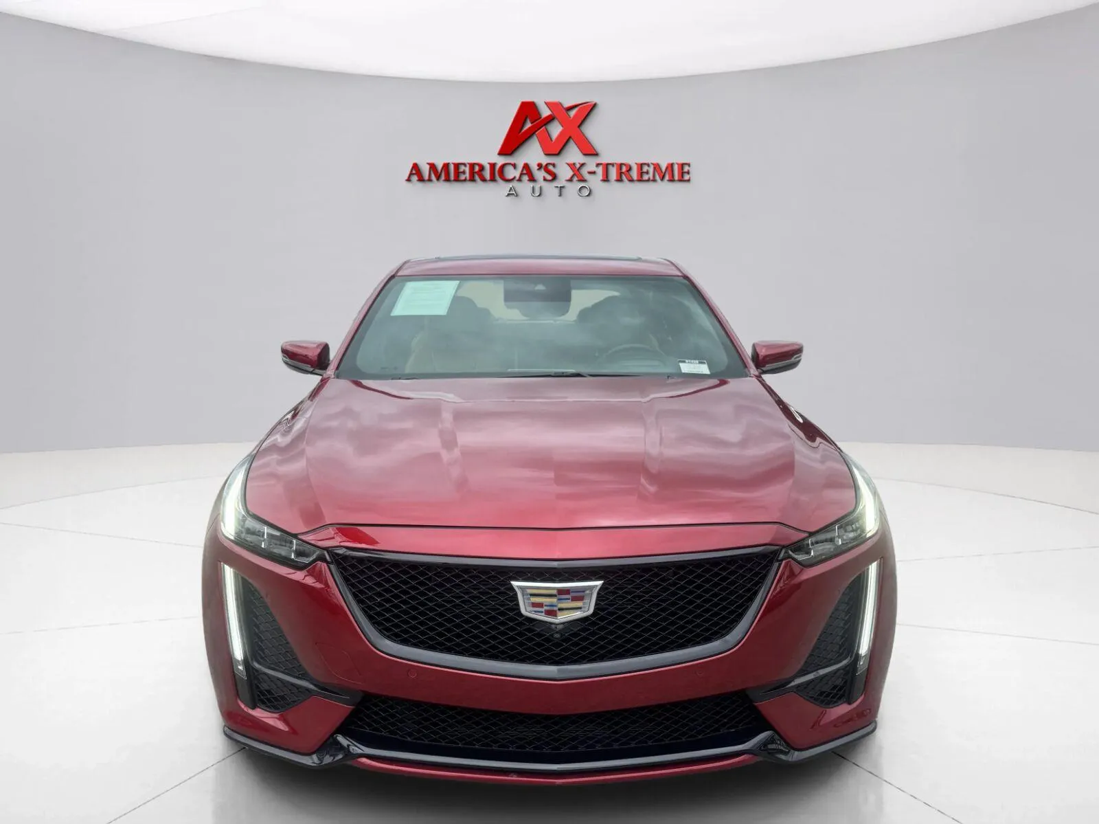 Cadillac Ct5-v photo 9