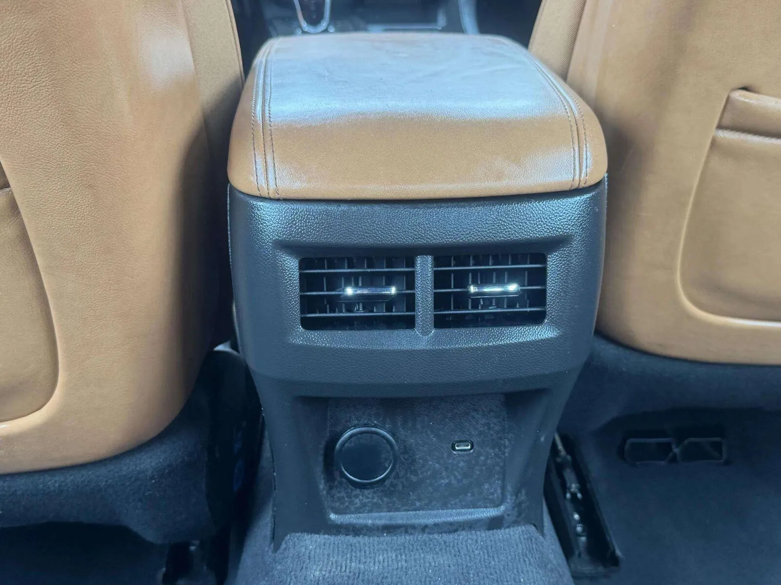 Cadillac Ct5-v photo 46