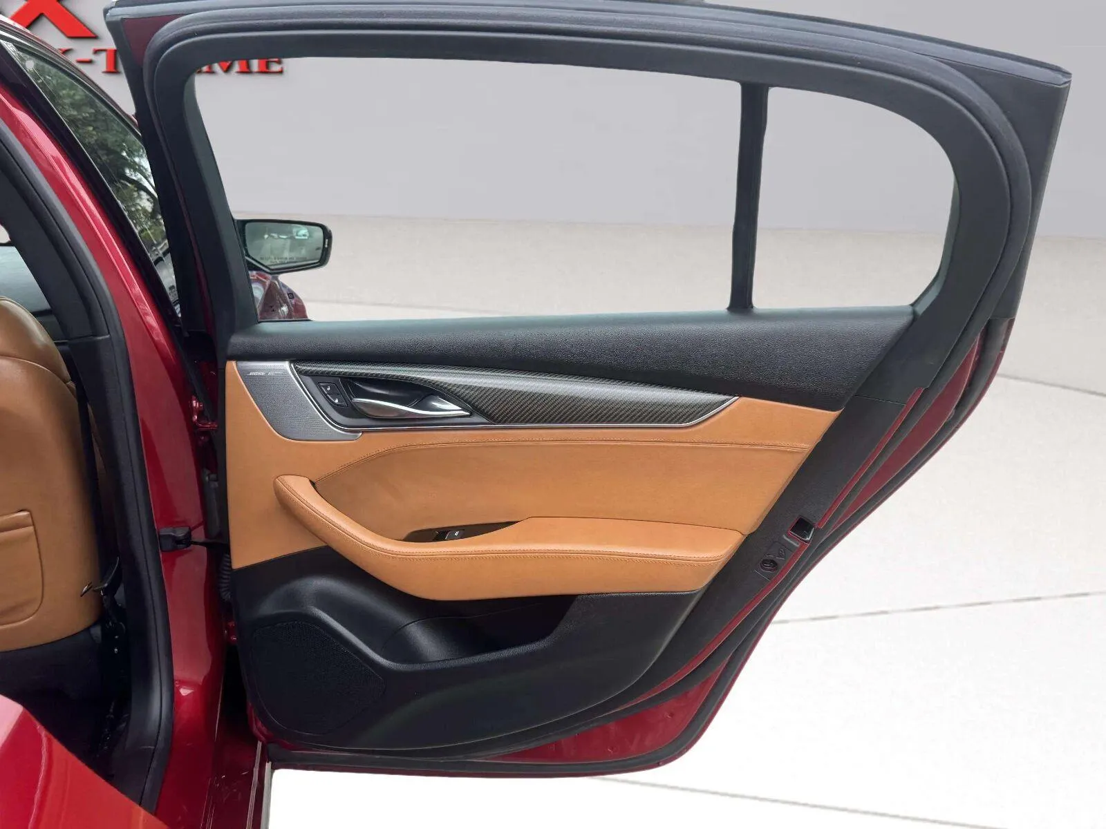 Cadillac Ct5-v photo 49