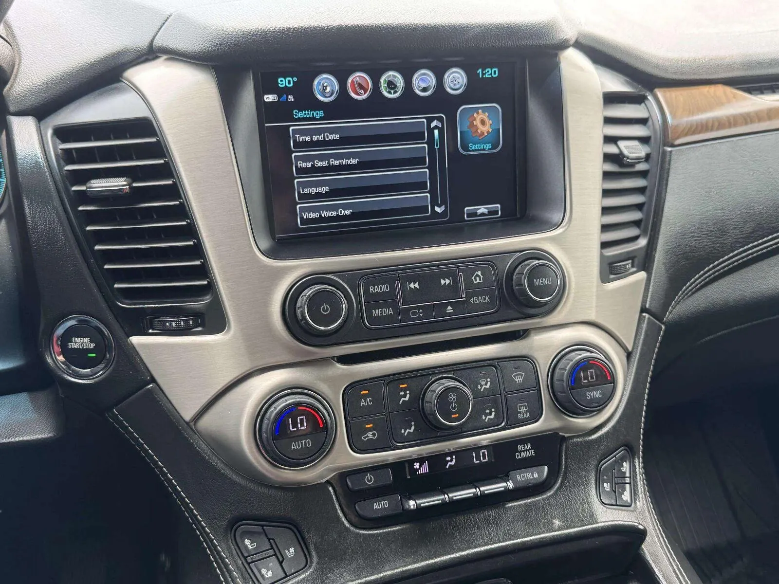 GMC Yukon photo 33