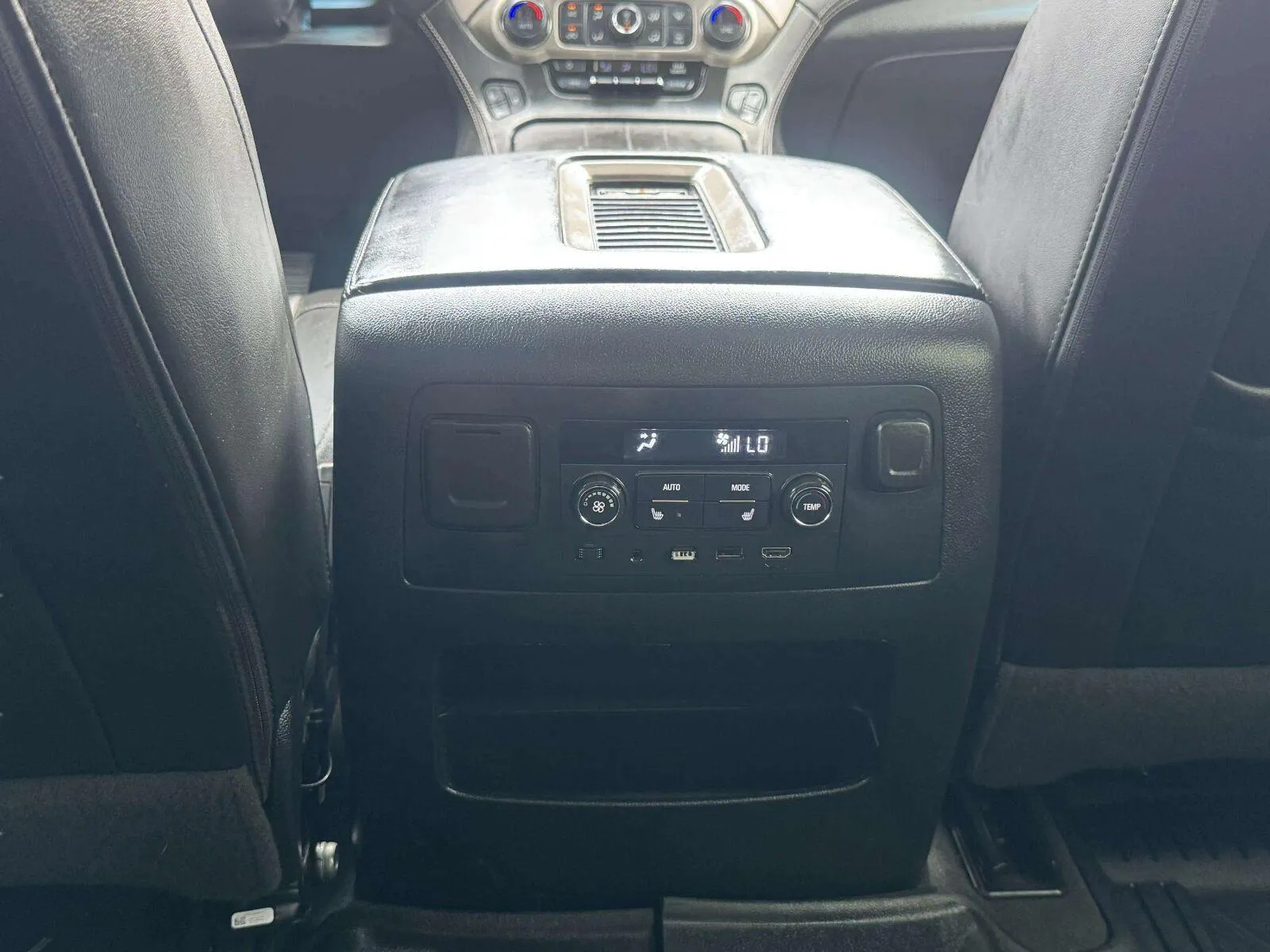 GMC Yukon photo 44