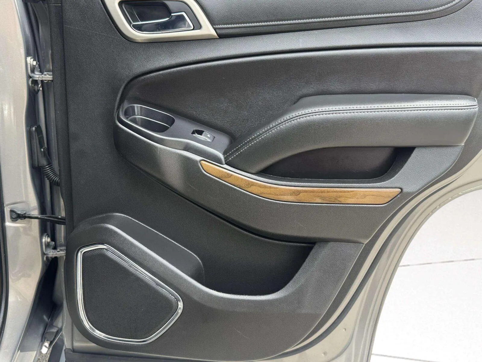 GMC Yukon photo 55