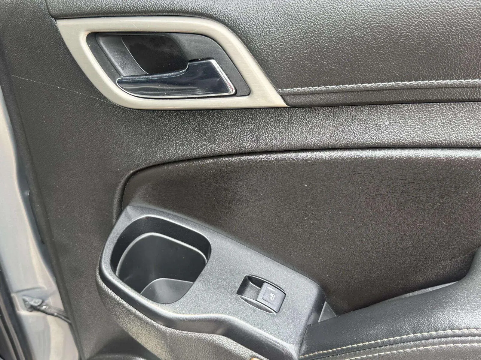 GMC Yukon photo 56