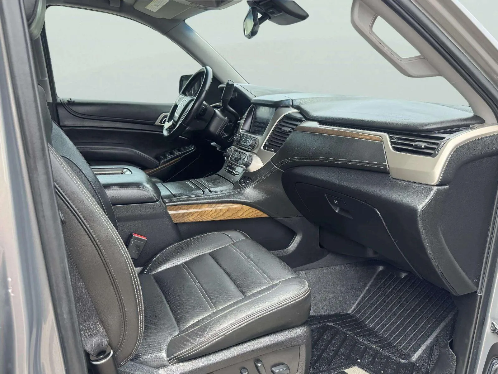 GMC Yukon photo 68