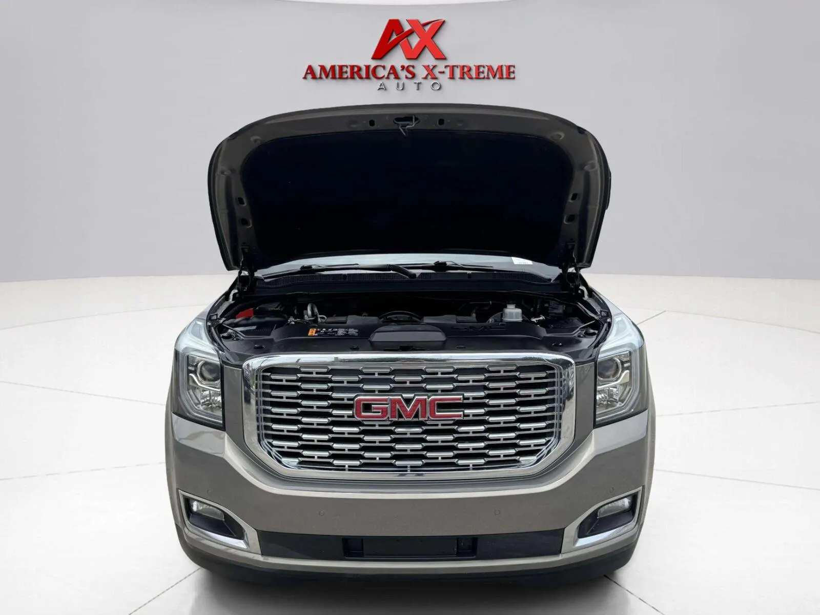 GMC Yukon photo 82