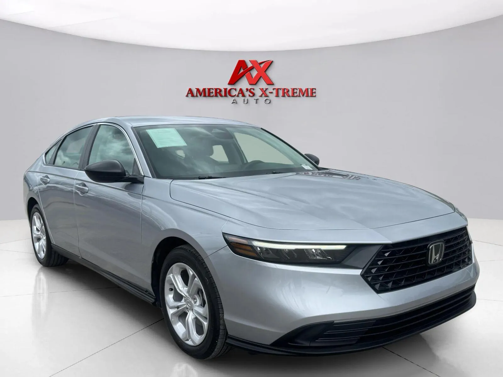 Honda Accord photo 8