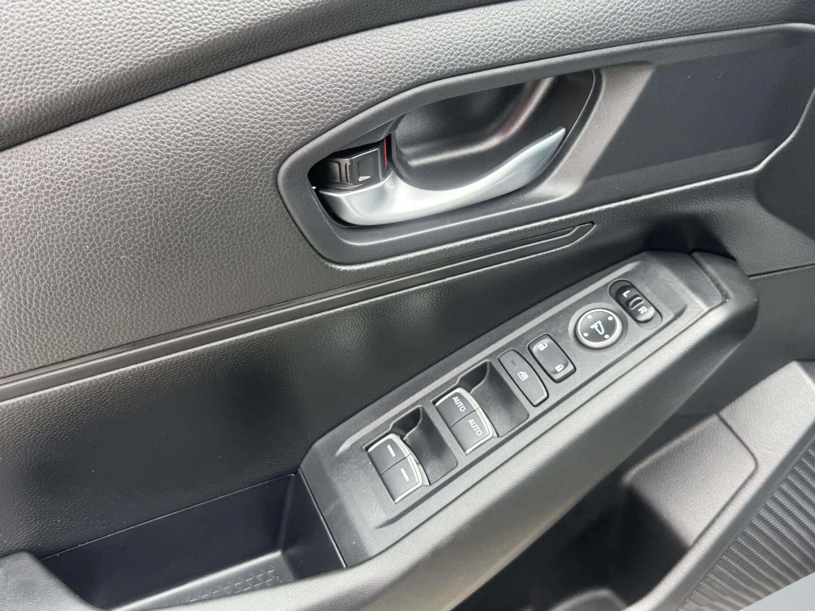 Honda Accord photo 19