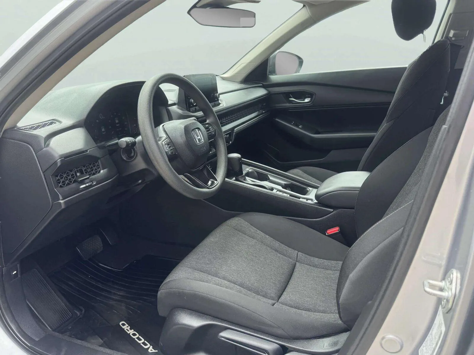 Honda Accord photo 21