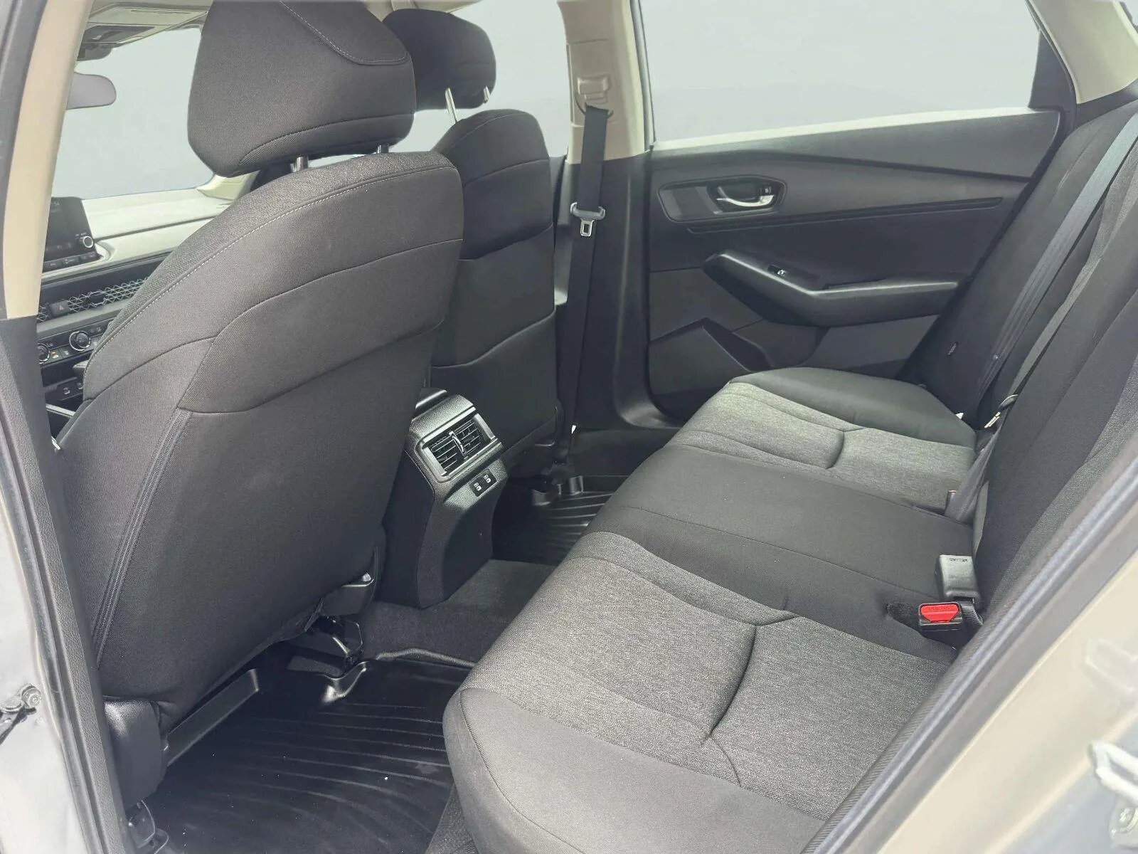 Honda Accord photo 40